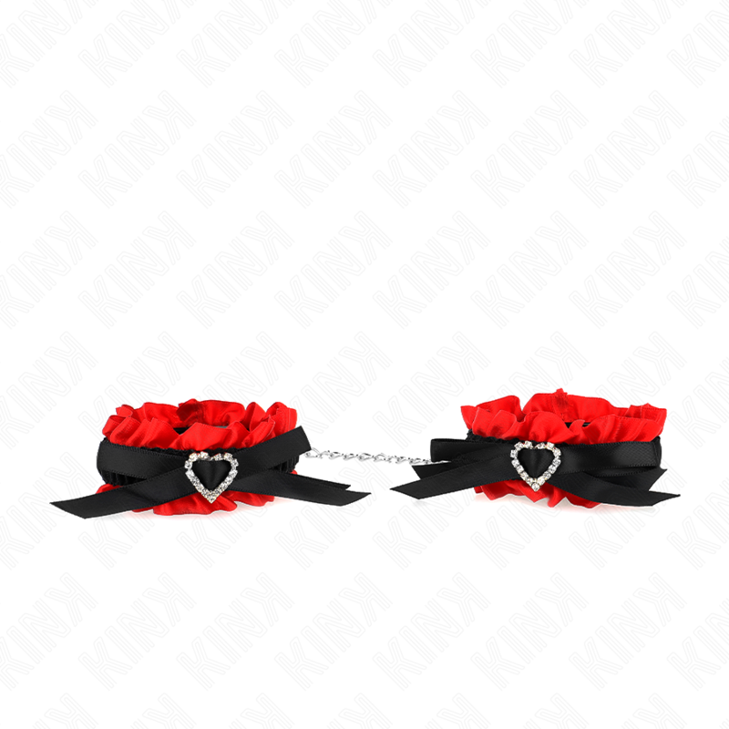 MENOTTES EN DENTELLE DÉTAILS COEUR ROUGE