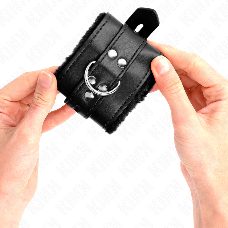MENOTTES DOUBLÉS DE FOURRURE NOIRE